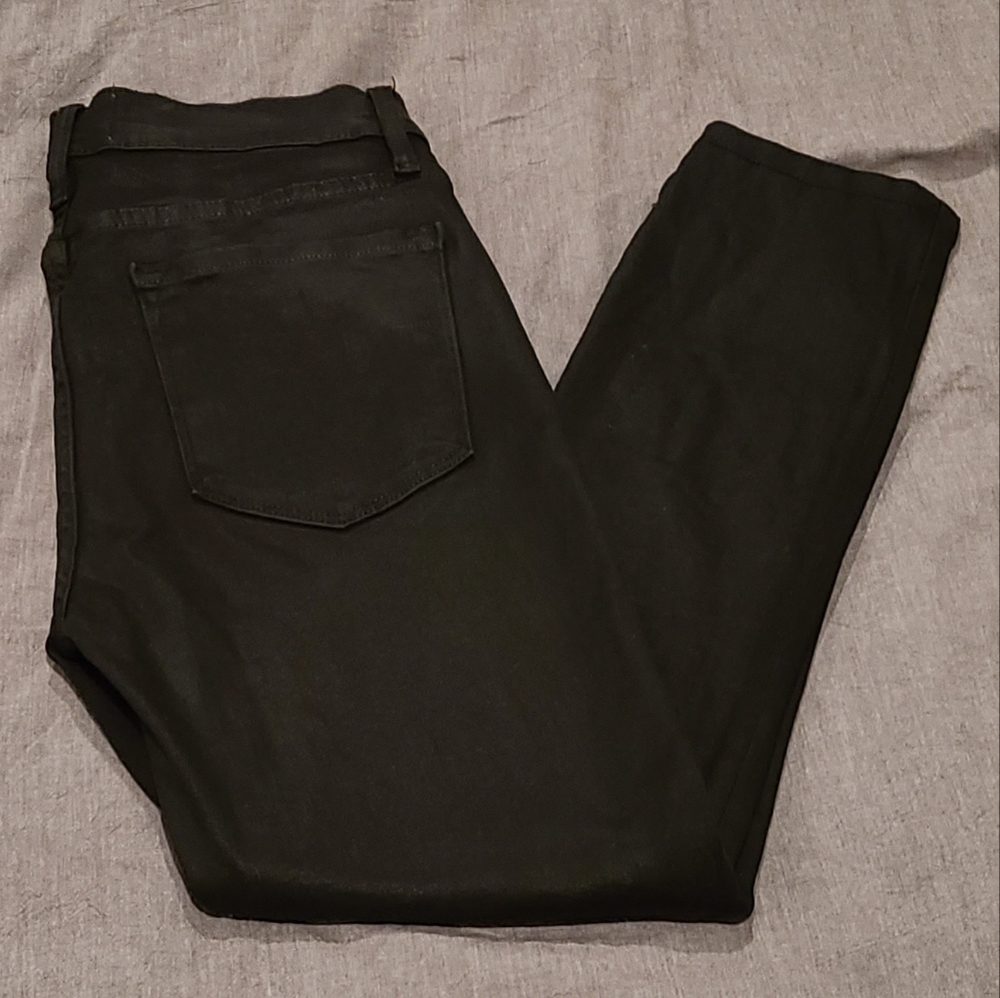 Frame Le Skinny de Jeanne Crop in Noir Coated